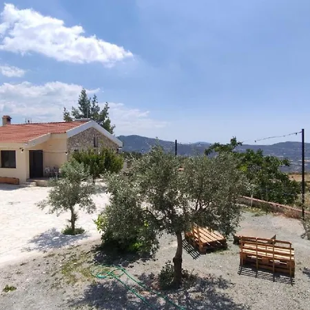 Casa de Férias House On A Hill With Stunning Views Near Troodos *