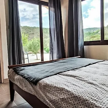 House On A Hill With Stunning Views Near Troodos *