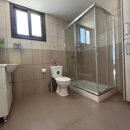 House On A Hill With Stunning Views Near Troodos *