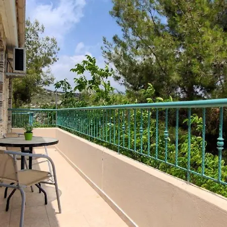 House On A Hill With Stunning Views Near Troodos *