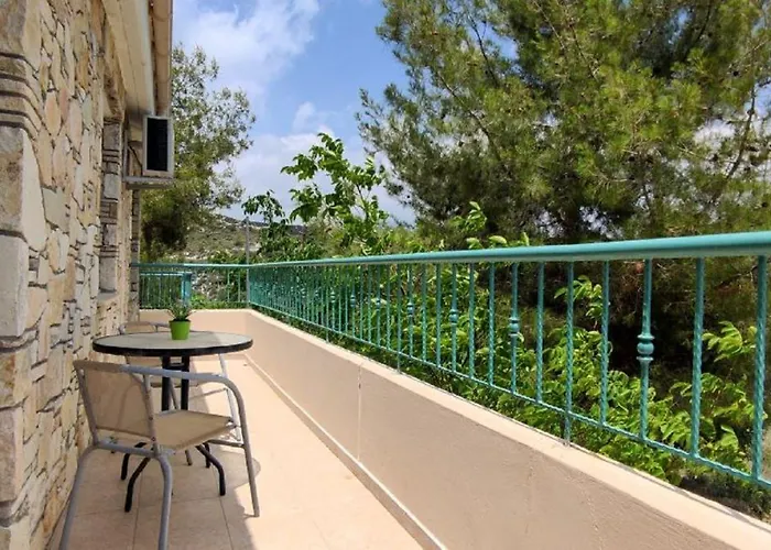 House On A Hill With Stunning Views Near Troodos *