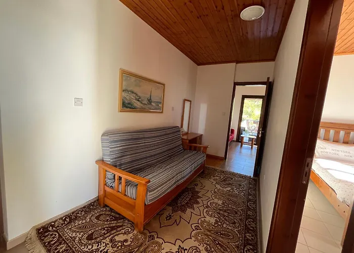 Hébergement de vacances House On A Hill With Stunning Views Near Troodos Silikou