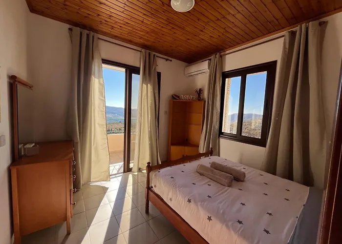 別荘 House On A Hill With Stunning Views Near Troodos *